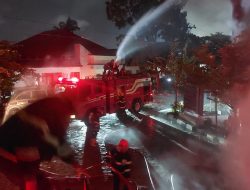 Gedung Tiga Lantai Fakultas Kedokteran Unand Terbakar, Kerugian 4 M