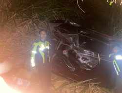 Tidak Ada Lampu Jalan Sebabkan Mobil Masuk Jurang di Solok, Satu Orang Meninggal Dunia