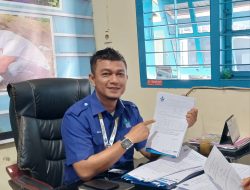 Door to door, Perumda AM Padang Bakal Antarkan Surat Tunggakan ke Pelanggan