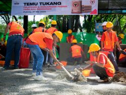 Bangga Pakai Semen Padang, Tukang Bangunan Kunjungi Pabrik dalam Temu Tukang Inspiratif