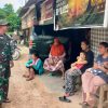 Istirahat Siang, Satgas TMMD Pererat Kebersamaan dengan Masyarakat
