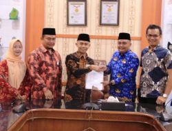 Kemenag Solok Selatan Terima Hibah Kendaraan Roda Empat dari Kanwil Kemenag Sumbar
