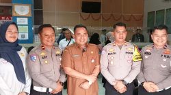 Kepala UPTD PPD Kota Pariaman Nanda Edya Putra bersama Kasat Lantas Polres Pariaman IPTU. Abdullah Riadi dan jajaran.
