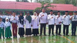 Kepala Kemenag Solok Selatan Fitriyoni, SH., MH bersama seluruh Kepala Madrasah se-Kecamatan Sungai Pagu usai membuka secara resmi Matsama MAN 1 Solok Selatan.