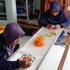 Didampingi Tim PKM ISI, Pengerajin Sulam Koto Gadang Dibekali Pelatihan