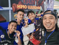 Atlit Muaythai Siswa SMA 1 Lubuk Alung Aditya Hendrian Raih Medali Emas di Walikota Cup Bengkulu