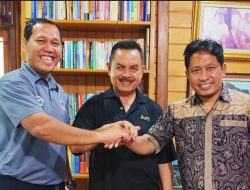 Ngopi di Rumah Datuak: Tiga Tokoh, Satu Tekad untuk Olahraga Sumbar