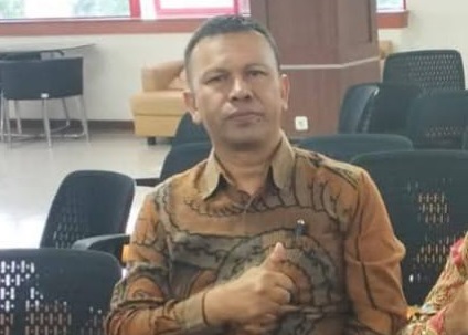 Kepala MTsN 2 Solok Selatan Al Uska, S.Pd.I., M.M.Pd
