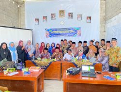Fitriyoni: Majelis Taklim Pilar Pendidikan Ummat  