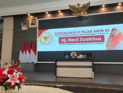 Nevi Zuairina Sosialisasi Empat Pilar Kebangsaan kepada Komunitas Perempuan Kota Padang