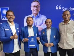 Terima SK DPW PAN, H. Arizal Aziz Siap “Birukan” Sumatera Barat