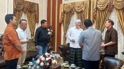 Ketua Karateker KONI Sumbar dan Tim Menghadap Gubernur Mahyeldi