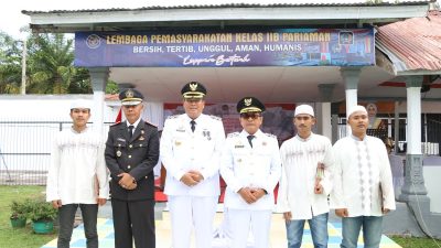 Kalapas Kelas IIB Pariaman Syahduriman bersama Wali Kota Pariaman dan Bupati Padangpariaman.