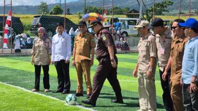 16 Tim Bersaing di Turnamen Mini Soccer Kajari Padangpanjang Cup I 