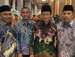 Hendri Arnis dan PAI KUA Padangpanjang Barat Terima PENAIS Award 2025