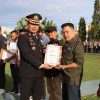 Wartawan Harian Umum Rakyat Sumbar Terima Penghargaan dari Kapolres Pasaman Barat