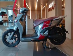 Skuter Listrik Adora Raih Penghargaan “Best Medium Electric Electric Sebagai Pendatang Baru