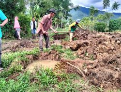 Pembangunan RKB SMN 17 Padang Diduga Serobot Tanah Warga