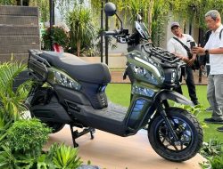 Test Ride Tyranno, Sensasi Naik Motor Listrik Semi-Adventure di Dealer Indomobil Plaza Khatib Sulaiman Padang