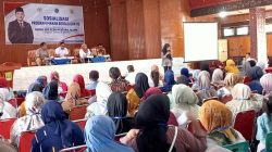 Anggota Komisi IX DPR-RI Ade Rezki Pratama saat Sosialisasi Program MBG di Gedung Saiyo Sakato Kota Pariaman, Selasa (30/09/2025).