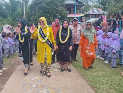 Usai Dilantik, Bunda PAUD Langsung Kunjungi PAUD Al Irsyad Kotobaru 