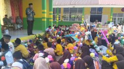 Kepala MTsN 5 Solok Selatan Joni Aprisal saat memberikan kata sambutan Peringatan Maulid Nabi Muhammad SAW