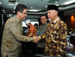 Gubernur Sumbar Usulkan Pusat Ambil Alih Gaji ASN