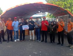 PT Semen Padang Salurkan 250 Zak Semen untuk Korban Angin Puting Beliung di Kota Solok