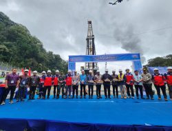 PT Supreme Energy Muara Labuh bersama PLN Unit Induk Distribusi Sumatera Barat resmi melaksanakan Peresmian Tajak Sumur Pertama