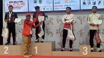 Fadlan Rusli Persembahkan Emas, Pencak Silat Sumbar Tutup PON Beladiri 2025 dengan 1 Emas, 2 Perak, 2 Perunggu