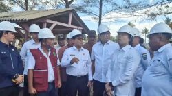 Bupati Padangpariaman John Kenedy Azis bersama Staf Ahli Menteri Kelautan dan Perikanan RI, Trian Yunanda terus matangkan program Kampung Nelayan Merah Putih di Nagari Katapiang.