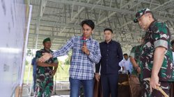 Panglima Kodam XX/ Tuanku Imam Bonjol, Mayjen TNI Arief Gajah Mada saat meninjau persiapan Dapur SPPG Kodim 0307/TD di Kelurahan Kampung Manggis, Rabu (15/10/2025).