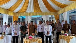 Wakil Bupati Solok Selatan H Yulian Efi, Staf Ahli Bupati Dr H Novirman, SKM, MM saat serah terima Jabatan Karutan kelas II B Muara Labuh dari Zulhendri, A. Md,I.P,SH,MH kepada Yudi Hari Yanto,A. Md.I.P, S. Sos.MM.