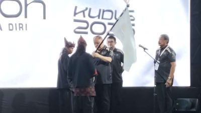 Sejarah Baru PON Bela Diri 2025 Resmi Dibuka, Ketua KONI Sumbar Hamdanus Optimis Atlet Sumbar Tampil Gemilang