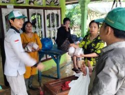 PT Anam Koto Salurkan 200 Nasi Bungkus untuk Korban Terdampak Bencana