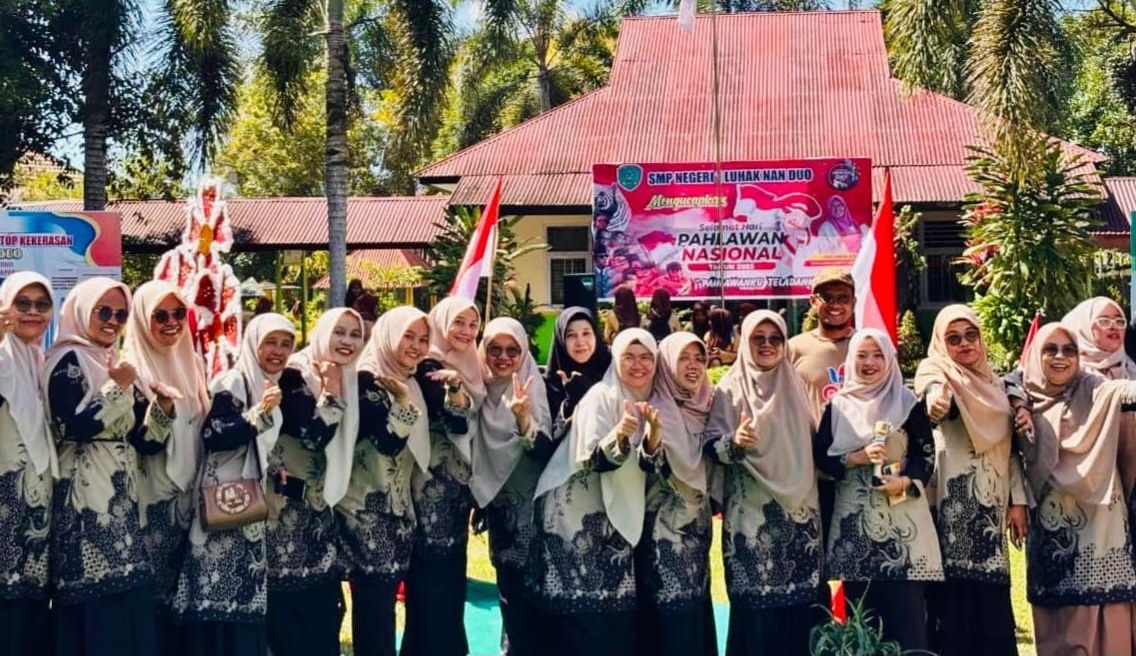 Kegiatan Ajang Kreativitas Peringatan Hari Sumpah Pemuda dan Hari Pahlawan di SMPN 1 Luhak Nanduo, Sabtu (01/11/2025).  