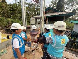 PLN ULP Sitiung Lakukan Penyalaan Pelanggan TM 240.000 VA untuk PT Bukit Raya Mudisa