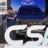 Kunjungan Firman Wanipin, Manajer Harian Umum Rakyat Sumbar ke Showroom Mobil Listrik Cherry di Padang