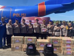 Mabes Polri Kirim Bantuan Penanganan Bencana Alam ke Polda Sumbar dengan Pesawat CN 295