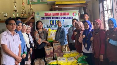 Penyaluran CSR PT. SBS untuk korban terdampak bencana di Kecamatan Kinali, Kabupaten Pasaman Barat, Jum’at (28/11/2025)