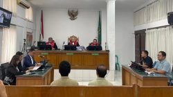 Sidang gugatan perdata Rida K Liamsi terhadap Riau Pos Group, di Pengadilan Negeri Pekanbaru, baru-baru ini. (Istimewa)