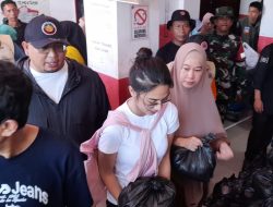 Serahkan 1.000 Nasi Bungkus, Andre Rosiade Tinjau Posko Pengungsian di Pauh 