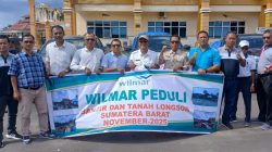 Penyerahan bantuan sembako dari PT. Wilmar Group kepada Pemkab Pasaman Barat, Rabu (03/12/2025)
