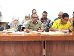 Osman Ayub Meradang Saat Rapat Dengan Dinas PUPR Kota Padang
