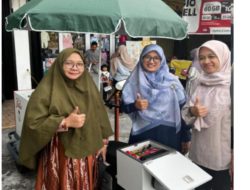 Inovasi Booth Sepeda Listrik : Sinergi Kampus dan UMKM