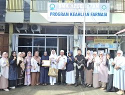 Siswa SMK Kesehatan Dharmabakti Nusantara Padang Raih Medallion for Excellence di LKS Nasional