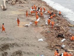 Kayu Gelondongan Dominasi 3.327 Ton Sampah Pascabencana