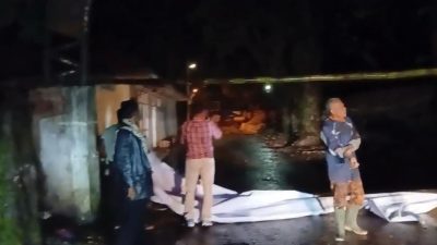 Parik Paga Nagari Gunuang kembali membuka spanduk blokade di TPAS Sungai Andok, Selasa (30/12/2025), yang terpasang sejak Sabtu (27/12/2025) lalu.