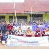 Universitas Islam Sumatera Barat Bersihkan Lumpur Pasca Bencana di SMA Negeri 9 Padang