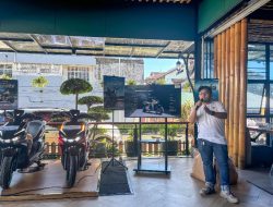 Indomobil Luncurkan Tiga Skuter Listrik Baru di Padang